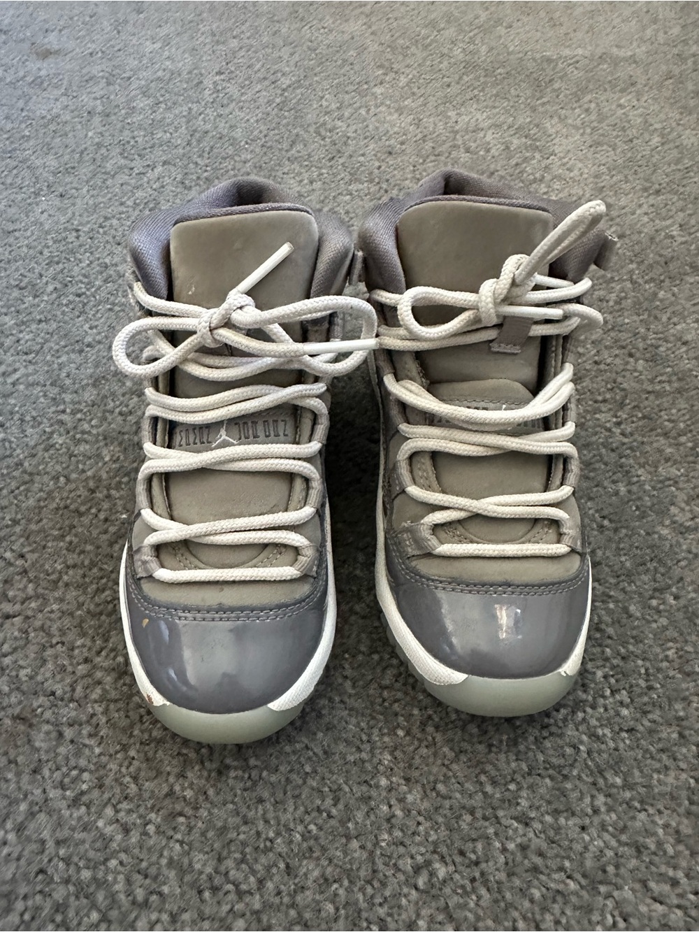Kids Gray High-Top Jordan shoes!